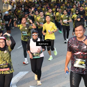Runner Photo 6611236
