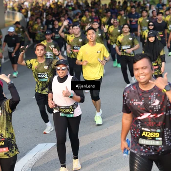 Runner Photo 6611241
