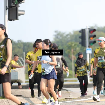 Runner Photo 6611246