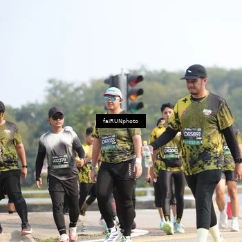 Runner Photo 6611248