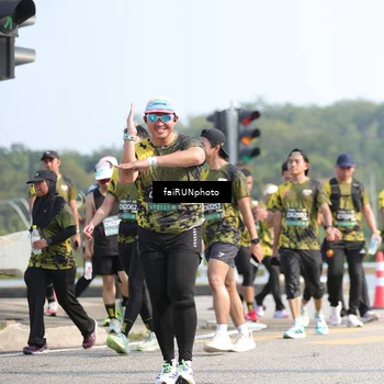 Runner Photo 6611256