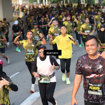 Runner Photo 6611259