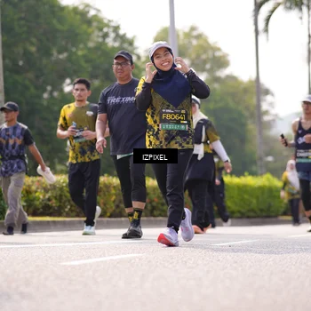 Runner Photo 6611263