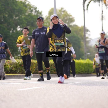 Runner Photo 6611280