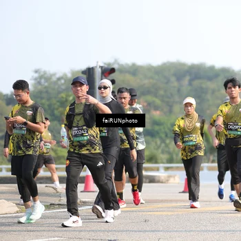 Runner Photo 6611283