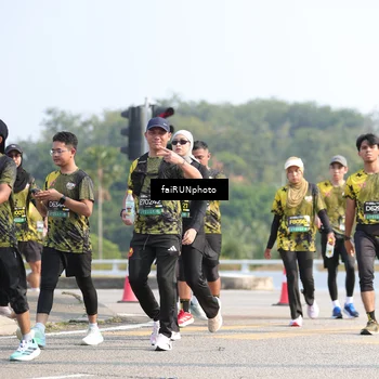 Runner Photo 6611284