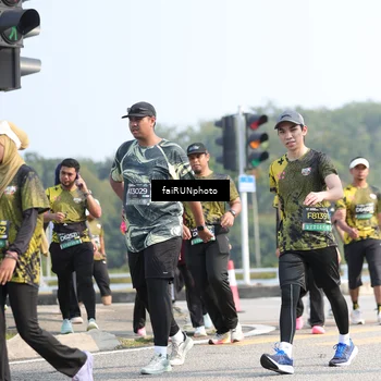 Runner Photo 6611333