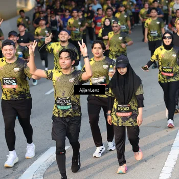 Runner Photo 6611344