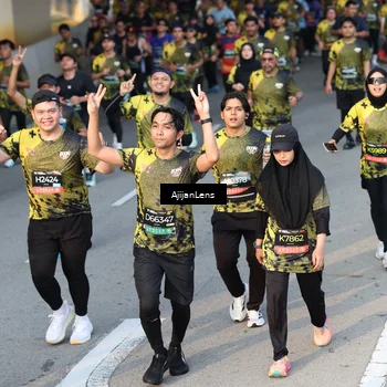 Runner Photo 6611346