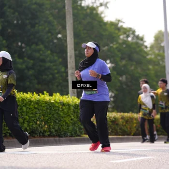 Runner Photo 6611381