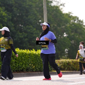 Runner Photo 6611382