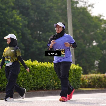 Runner Photo 6611384