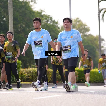Runner Photo 6611400