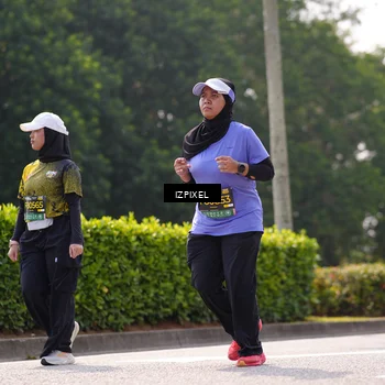 Runner Photo 6611416