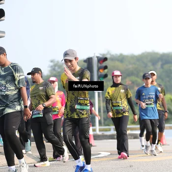 Runner Photo 6611428