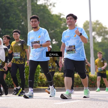 Runner Photo 6611446
