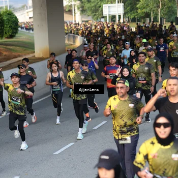 Runner Photo 6611452
