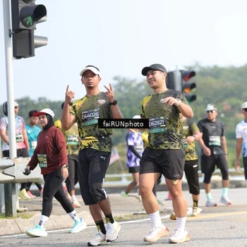 Runner Photo 6611467
