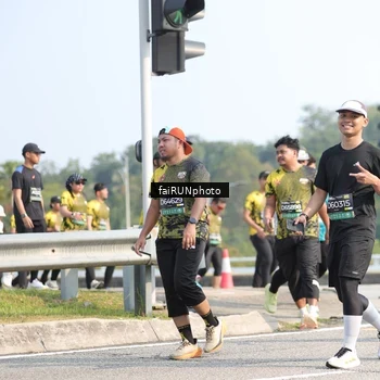 Runner Photo 6611475
