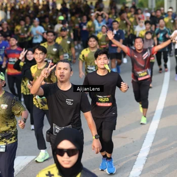 Runner Photo 6611479