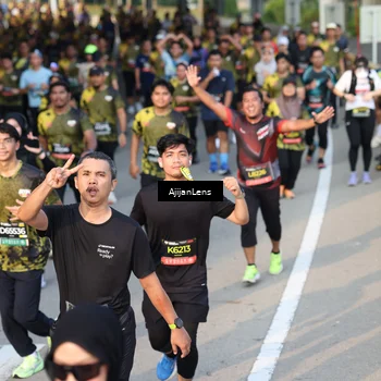 Runner Photo 6611489