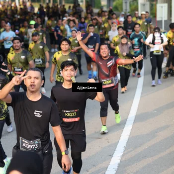 Runner Photo 6611495