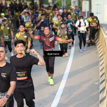Runner Photo 6611500