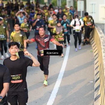 Runner Photo 6611509