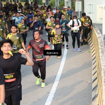 Runner Photo 6611511