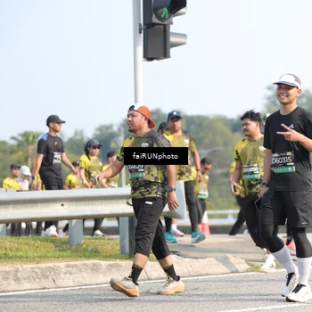 Runner Photo 6611515