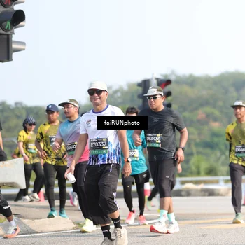 Runner Photo 6611519