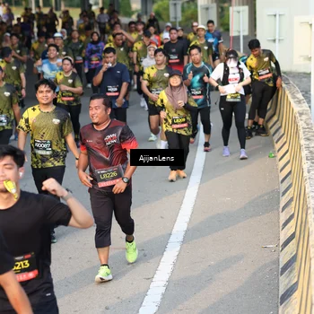 Runner Photo 6611526