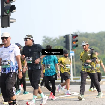 Runner Photo 6611545