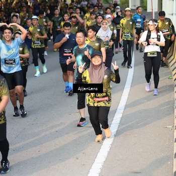 Runner Photo 6611599