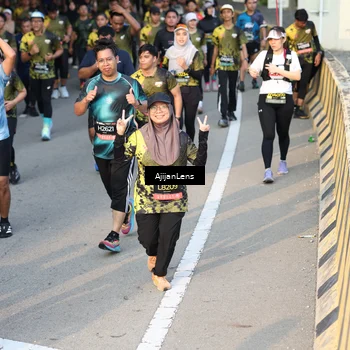 Runner Photo 6611609