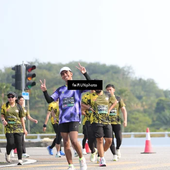 Runner Photo 6611618