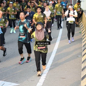 Runner Photo 6611628