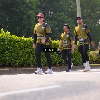Runner Photo 6611631