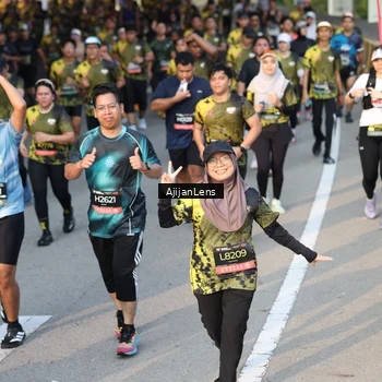 Runner Photo 6611636