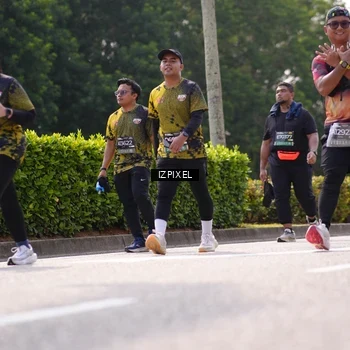 Runner Photo 6611640