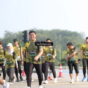 Runner Photo 6611642