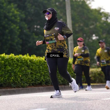 Runner Photo 6611657