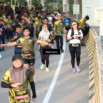 Runner Photo 6611660