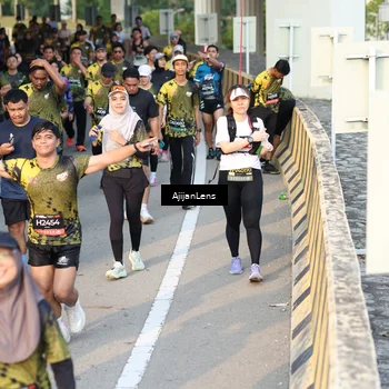 Runner Photo 6611663