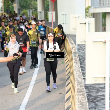 Runner Photo 6611695