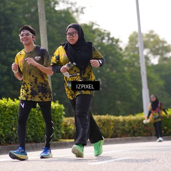 Runner Photo 6611725