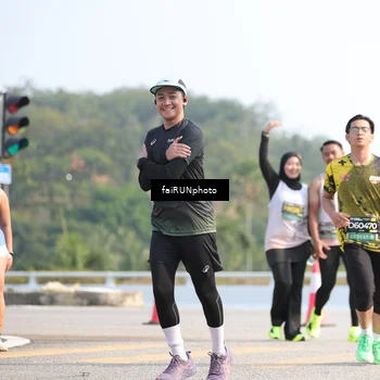 Runner Photo 6611749