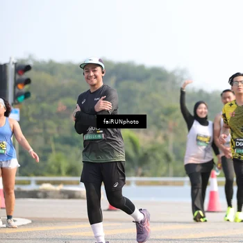 Runner Photo 6611750