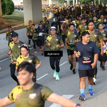 Runner Photo 6611763