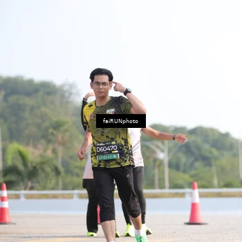 Runner Photo 6611771